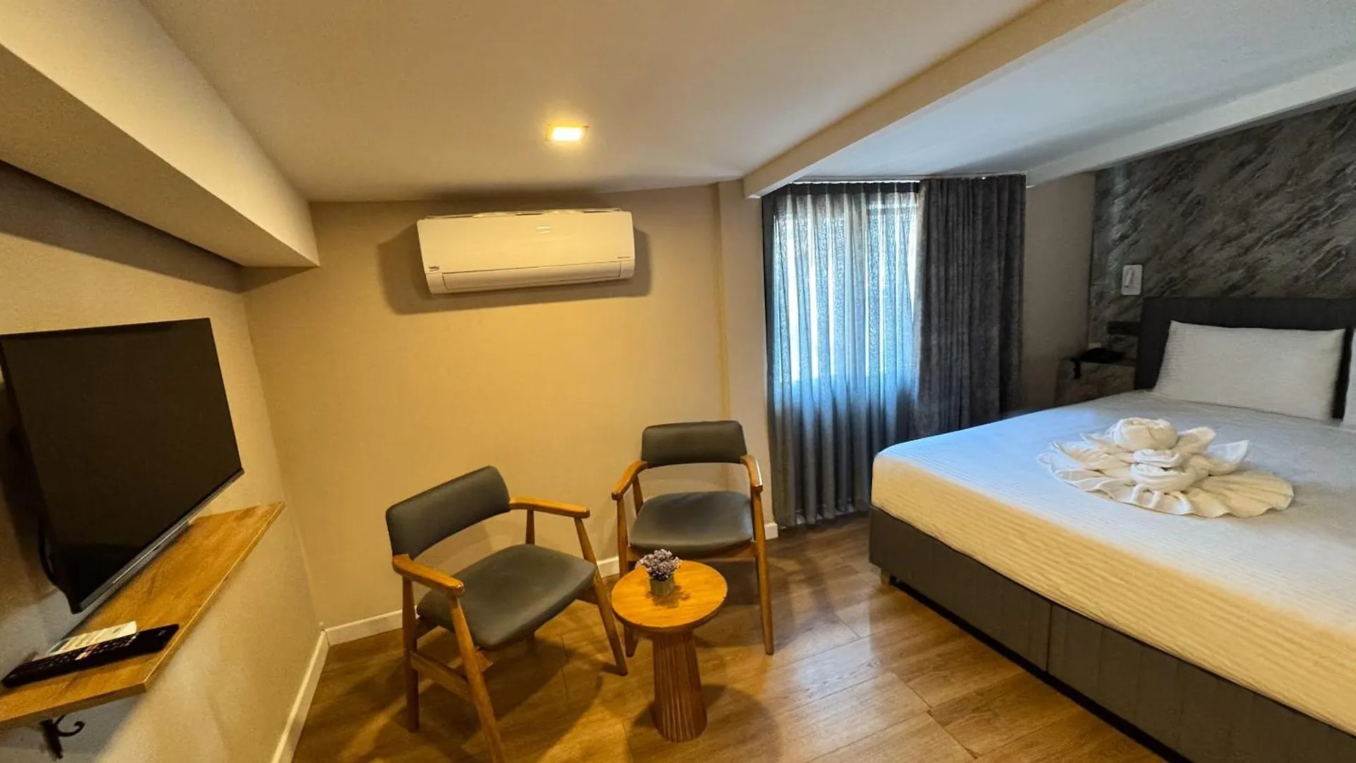 Taksim Rexxee Istanbul Istiklal Hotel 3*,